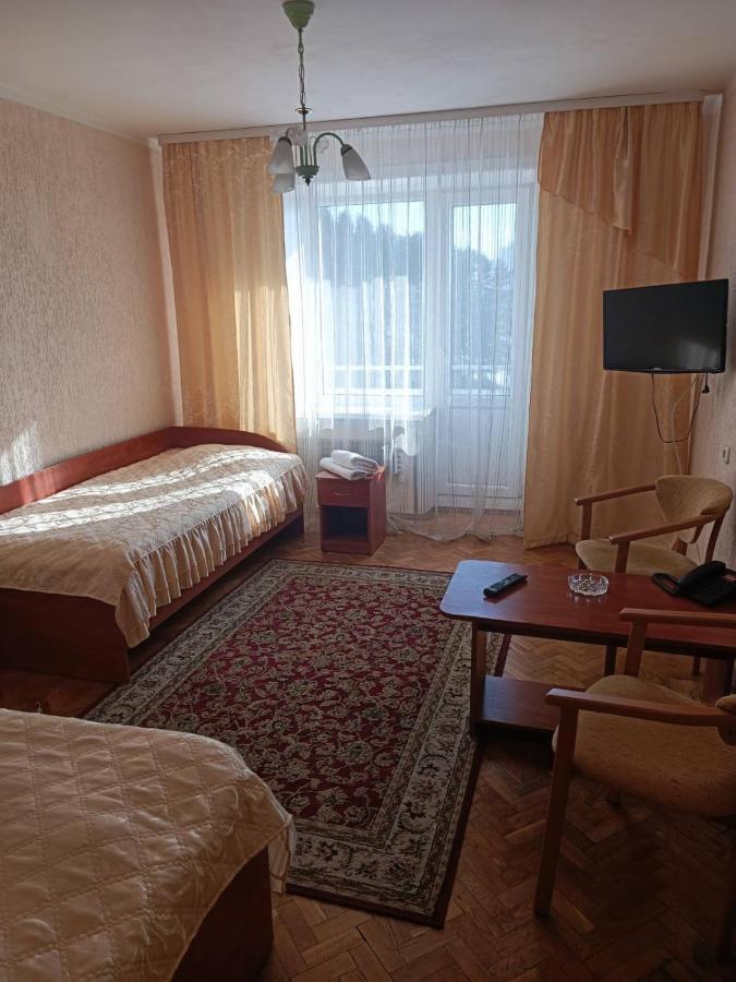 Agat Hotel Mińsk Zewnętrze zdjęcie