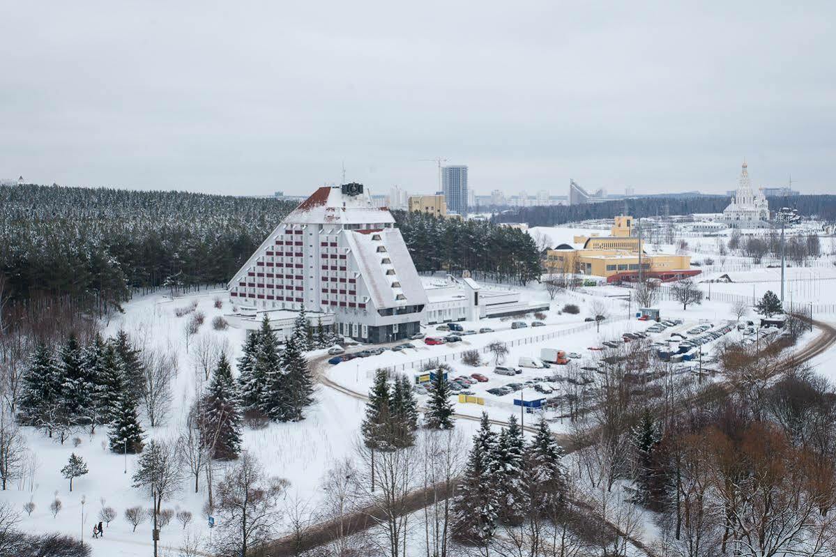 Agat Hotel Mińsk Zewnętrze zdjęcie